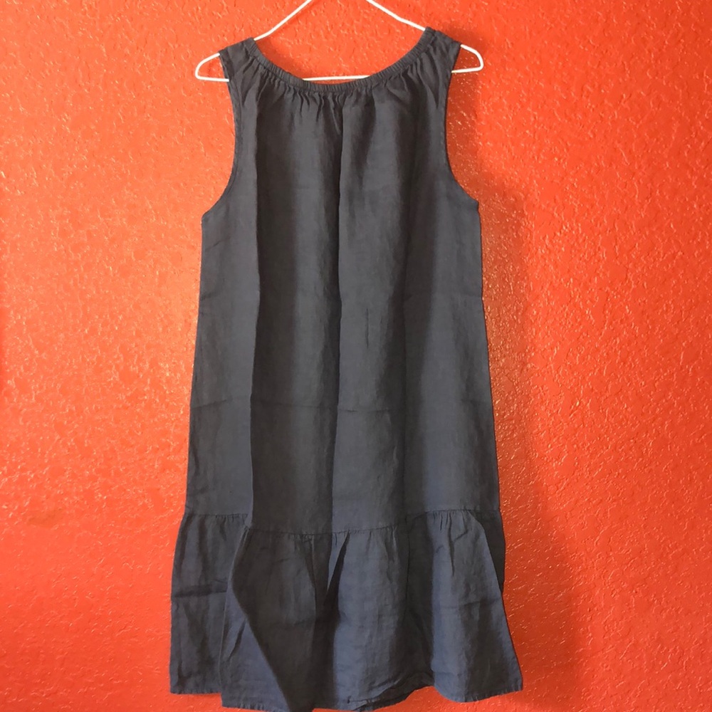 Elegant Navy Sleeveless Dress
